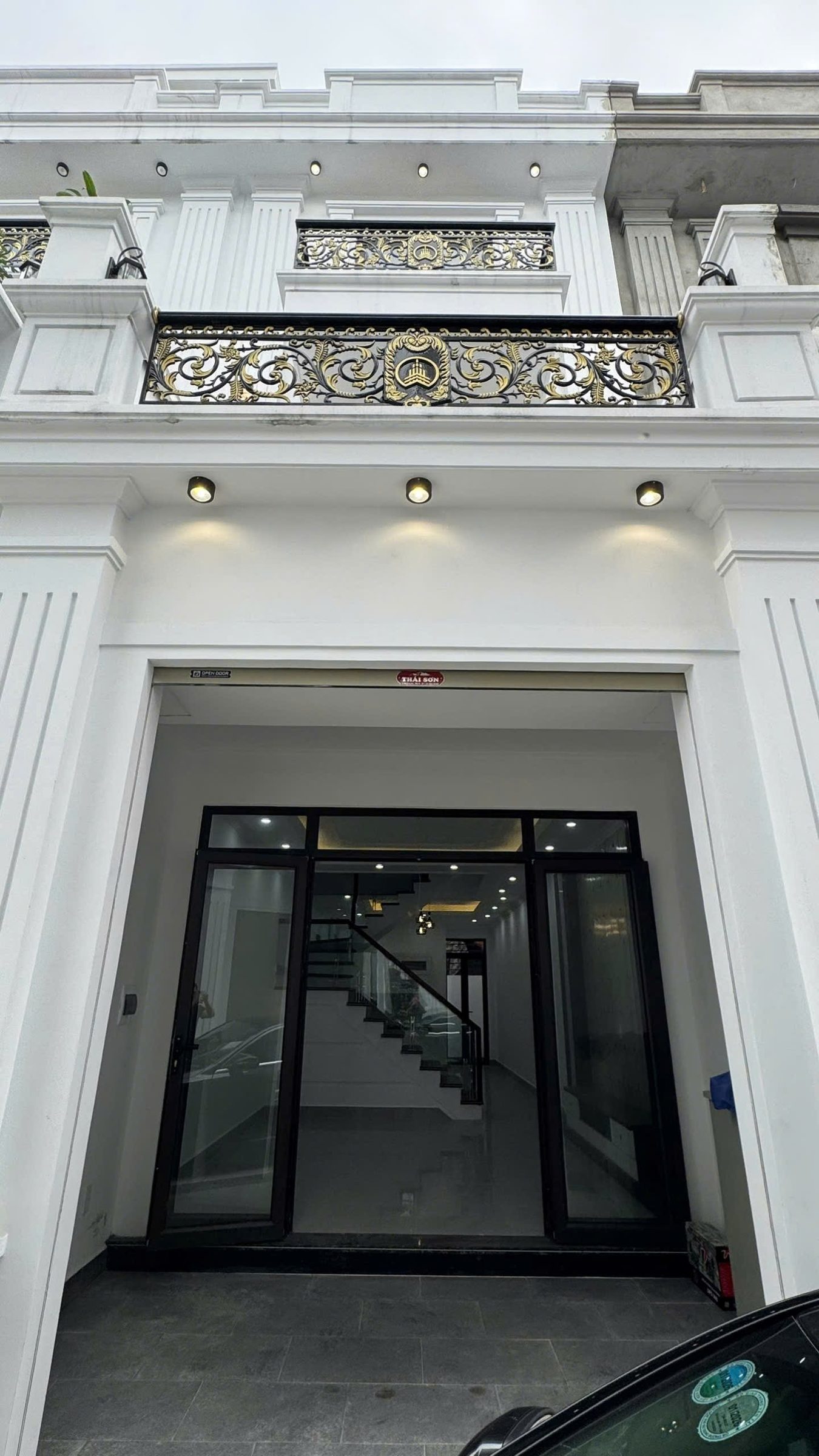 Cần bán thu hồi vốn, nhà mới xây có bảo hành. L.h 0978858116