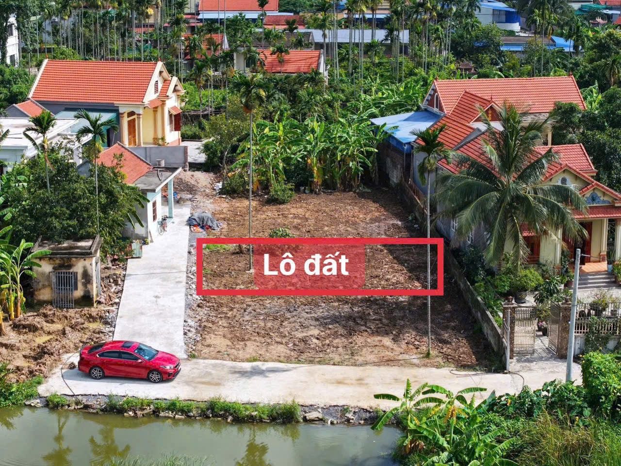 Bán 64 m Lâm Động ngõ ô tô 7 chỗ đỗ cửa gần đường quy hoạch 36m.l/h;076.231.9990 e Thuý