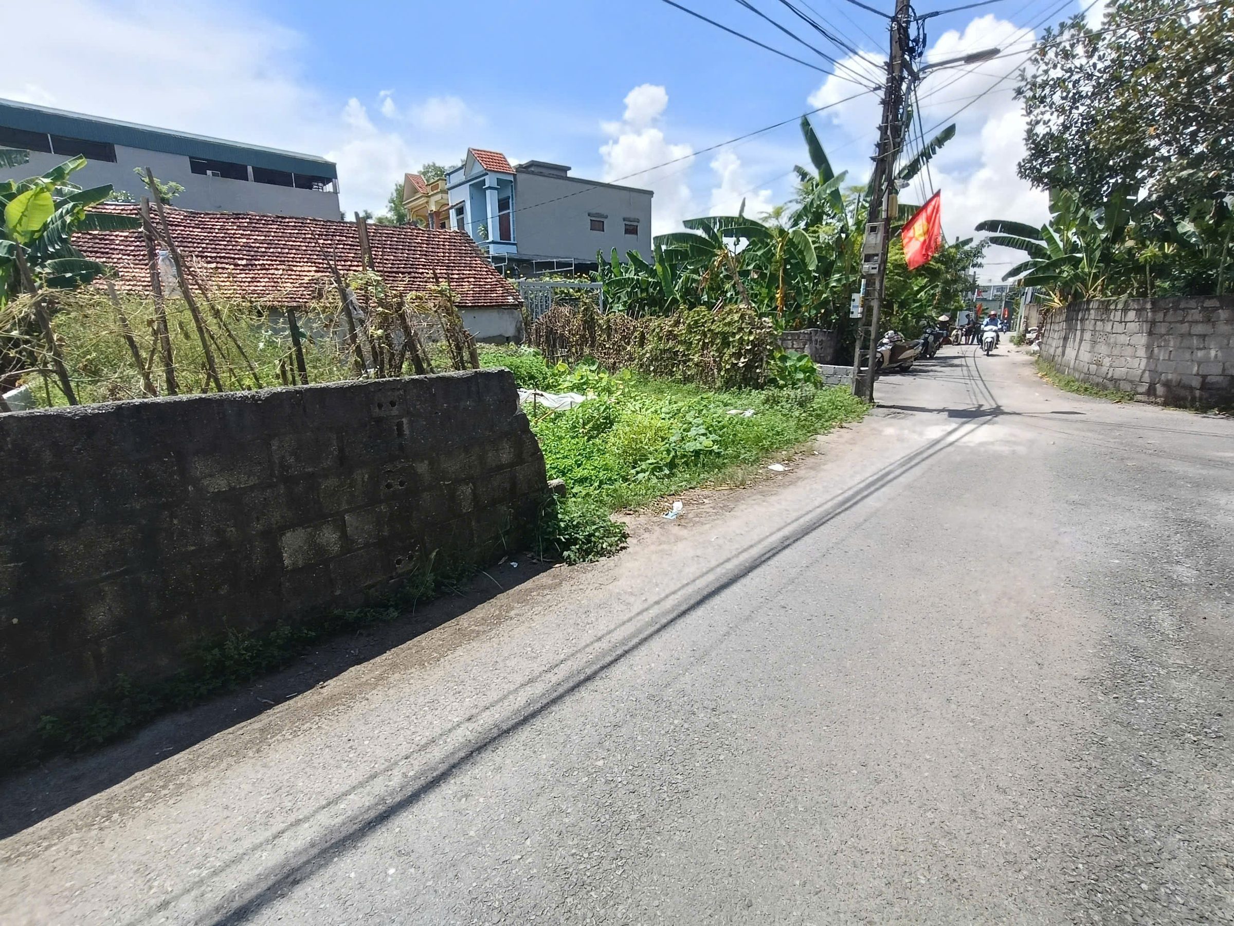 CHỈ HƠN 2 TỶ SỞ HỮU ĐẤT TRIỆU XÁ - LIÊM TUYỀN