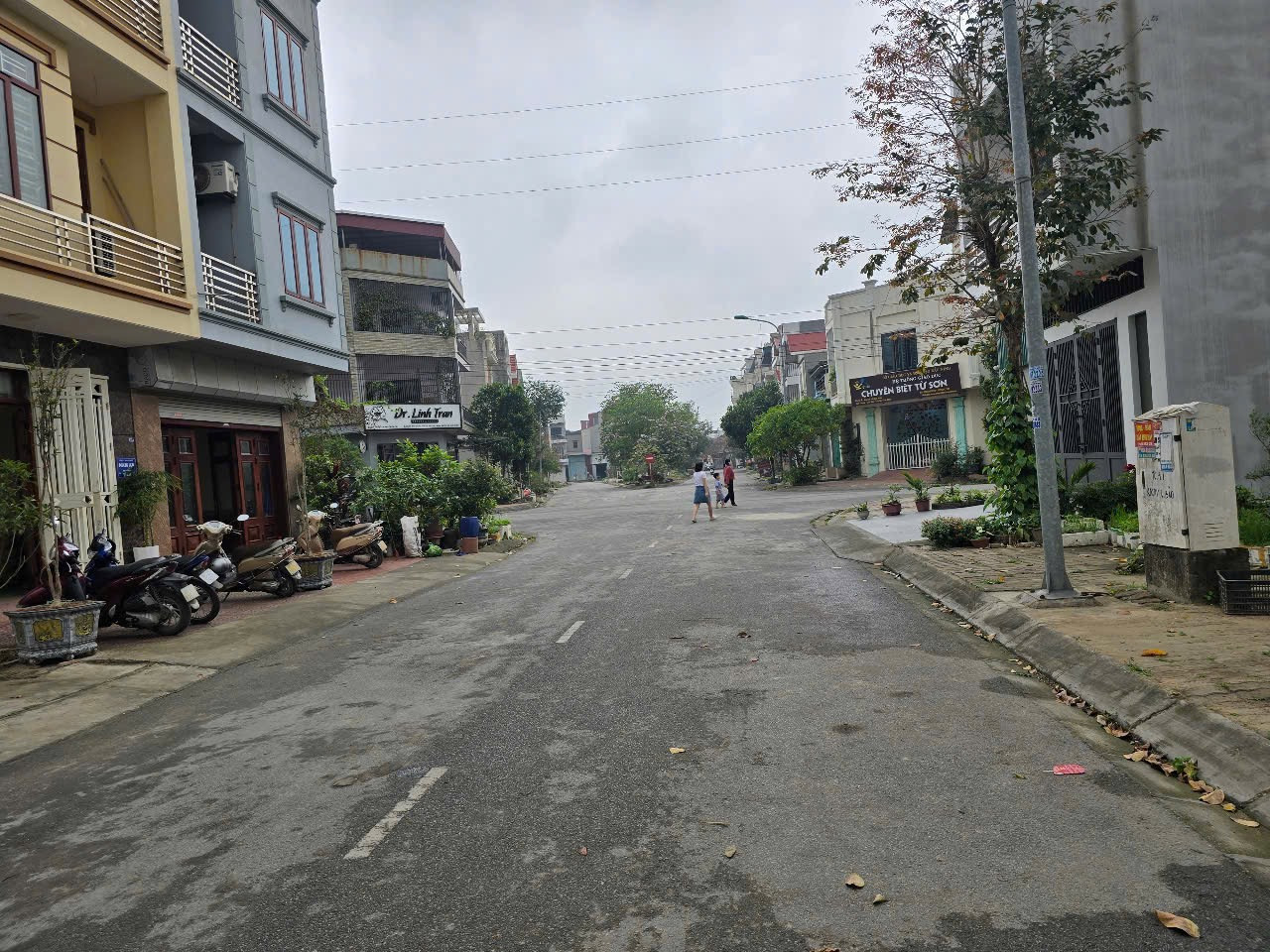 Bán 90m đất giãn dân thôn hoài thượng xã liên bão tiên du. Làn 2 trục chính cổng bệnh viên đa khoa tiên du. Xã liên bão bắc ninh