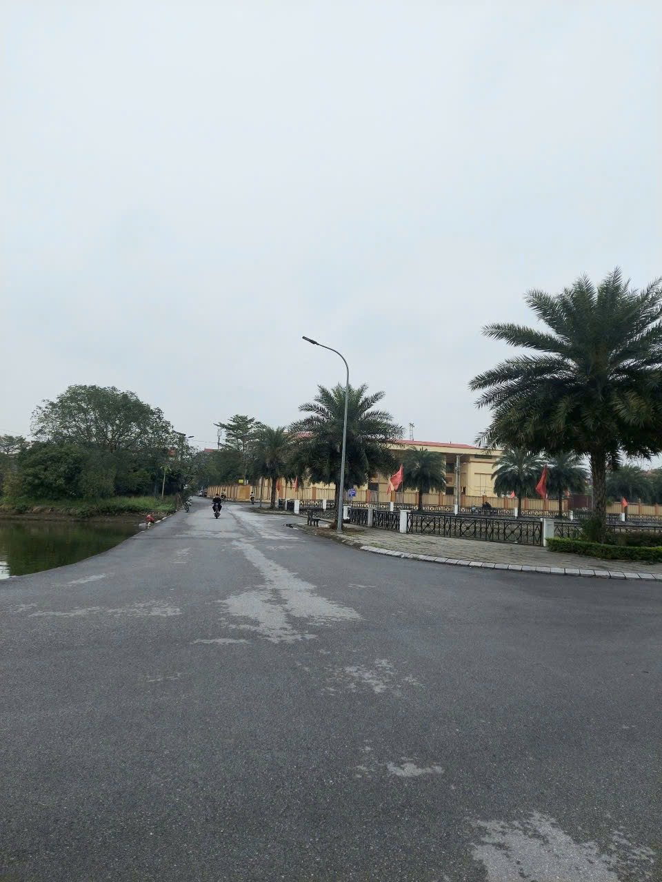 Bán 80m đất mặt 5m hướng tây. Khu đất đấu giá làng chè. Xã liên bão tỉnh bắc ninh