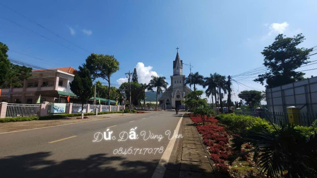 Chưa tới 900 Trieu có đất gần sân bay
