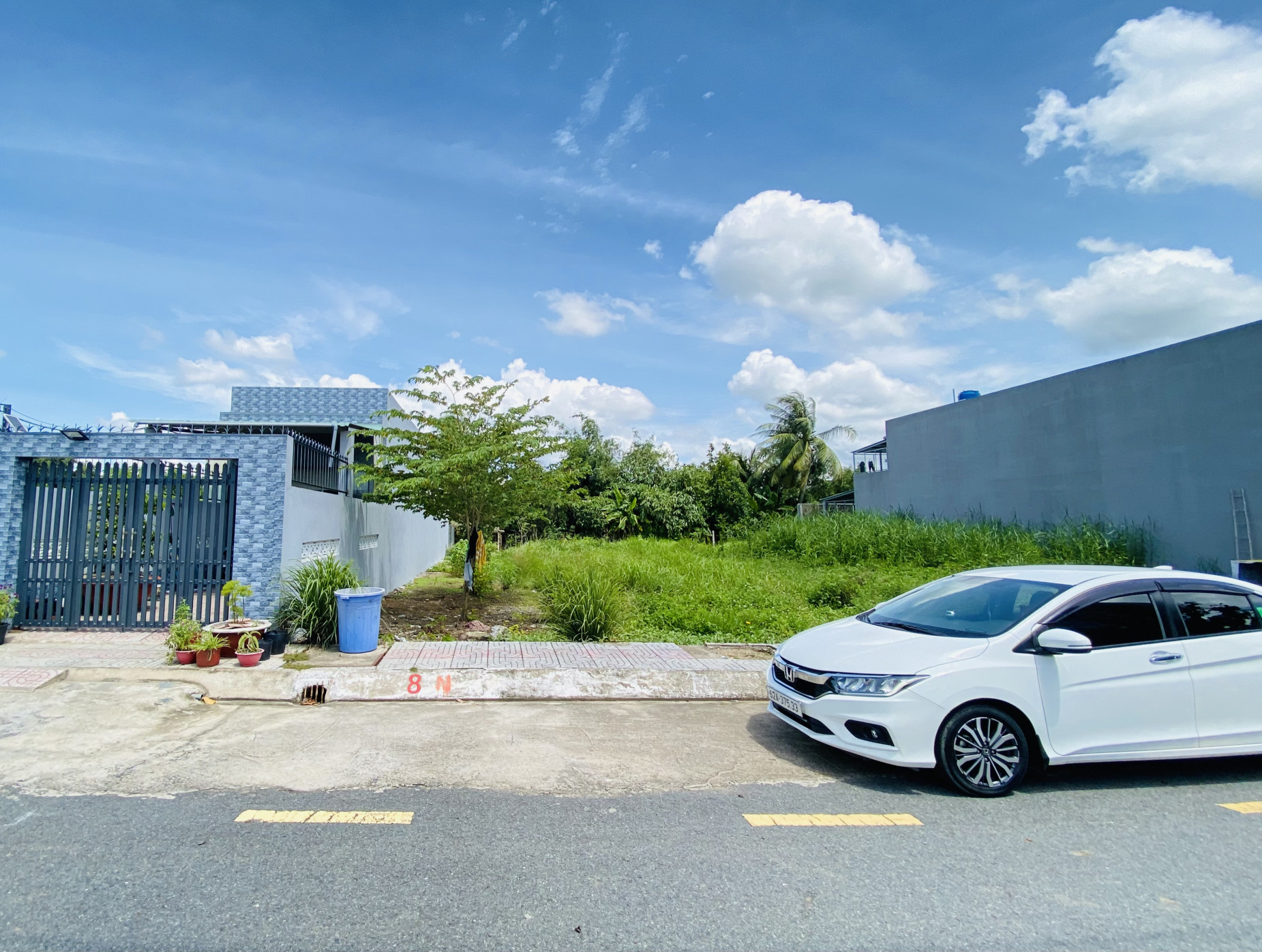 Bán đất 137.6m² full thổ cư ngang 4.3m giá 1.75 tỷ tại Xã Long Định Huyện Cần Đước
