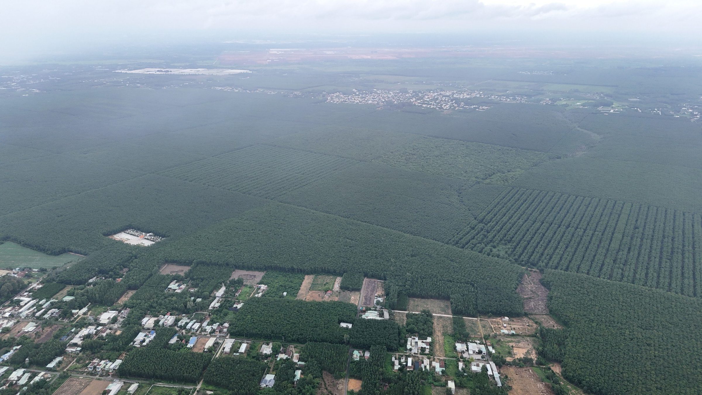 ĐI NƯỚC NGOÀI CẦN BÁN GẤP 500M2TRUNG TÂM MINH THẠNH, DẦU TIẾNG CŨ