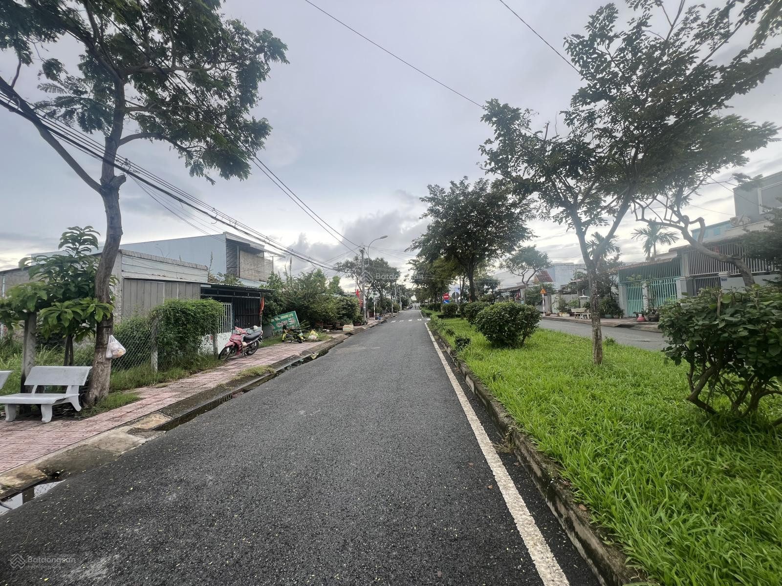 Đất thổ cư đẹp 100% tại KDC Giồng Ao, Cần Giờ - giá 2 tỷ - cách đại đô thị Vinhomes Green Paradise c vài phút - Sổ sẵn