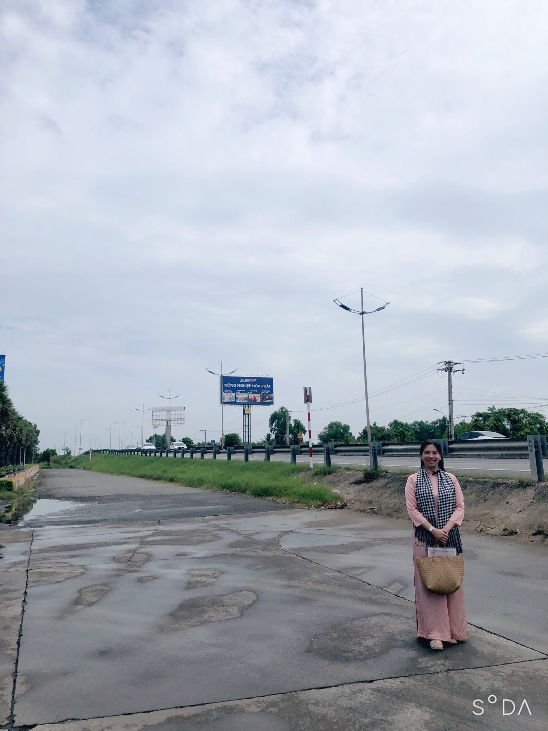 Chính Chủ cần bán 5000m2 CLN view kênh có sẵn cầu bê tông nhà nước làm .Nằm trên trục đường ĐH38 liên thông cao tốc  KCN Long Giang _ ĐT878 KCN Mỹ Tho .