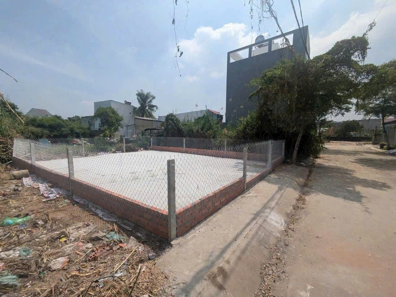 Bán đất ngang 8m x 10m, gần MT Nguyễn Văn Tạo, sổ riêng, giá 3.5 tỷ