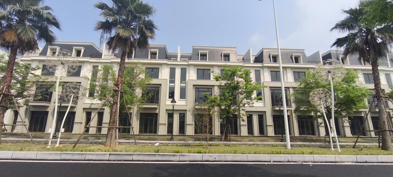 Bán nhà 120m² Shop house Centreville Lương Sơn