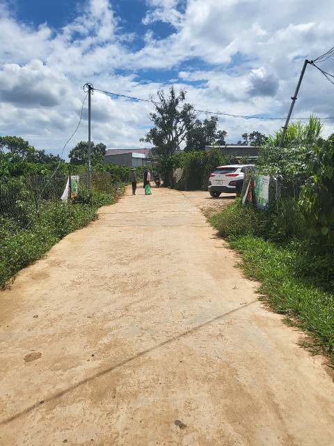 Đất mê linh 1,7 tỷ/335m2(200tc) cách DT725 1,5km 0919830239