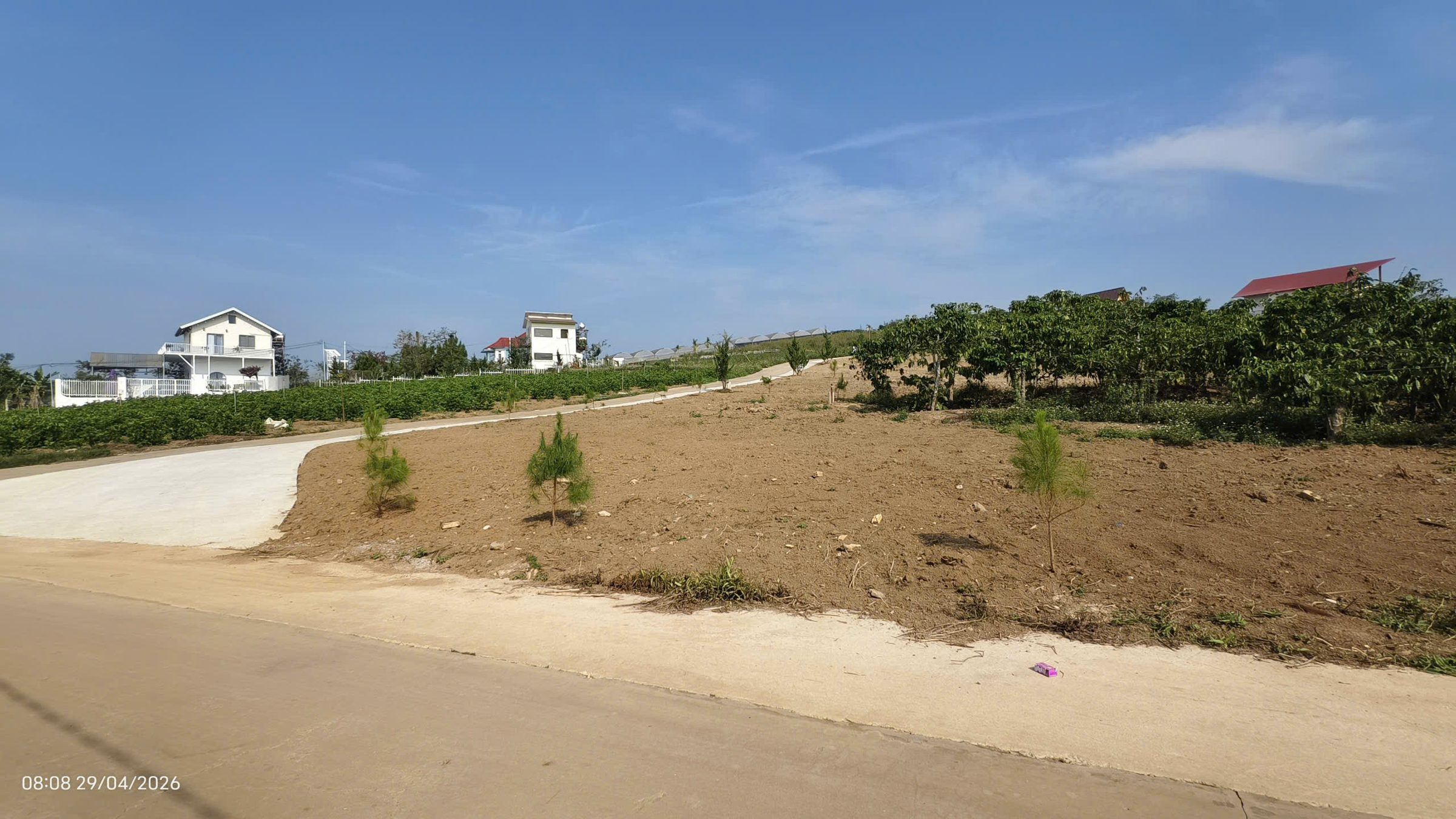 Đất VIEW HỒ TỪ LIÊM - NAM BAN chỉ 900m ra đường nhựa ĐT 725.  Giá 1.3 tỷ
