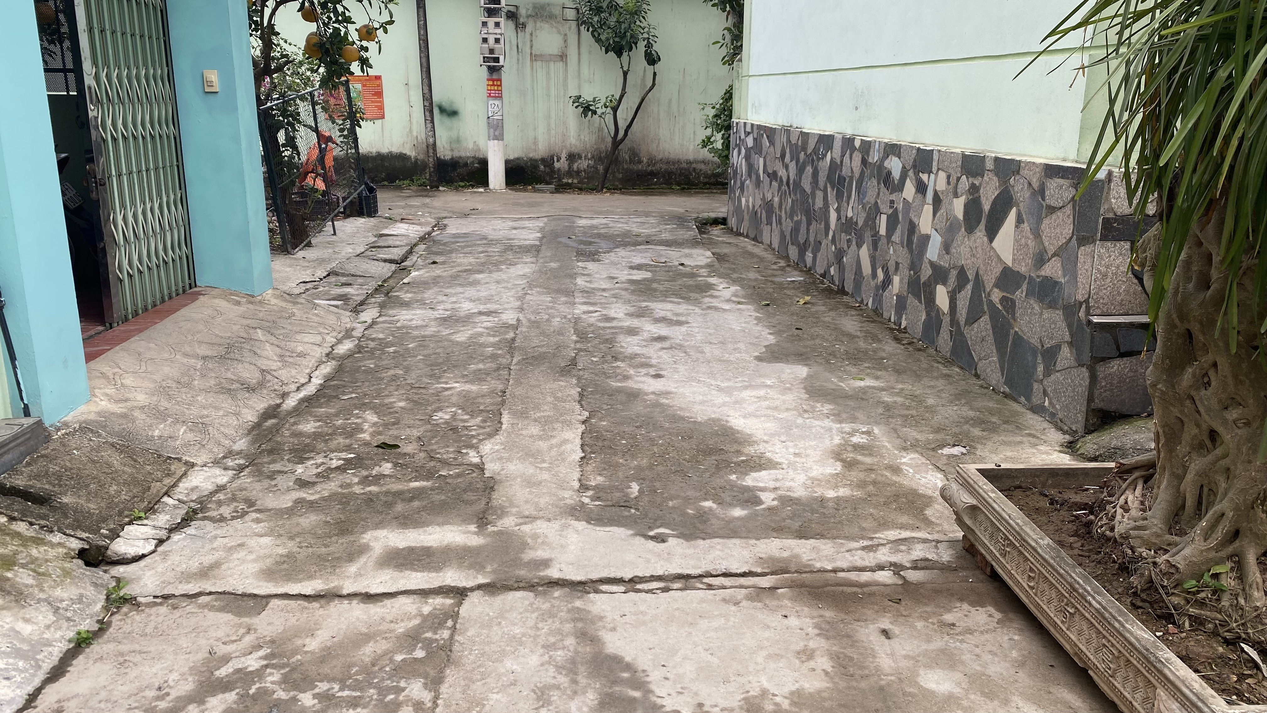 Đất Trung Hậu Tiền Phong