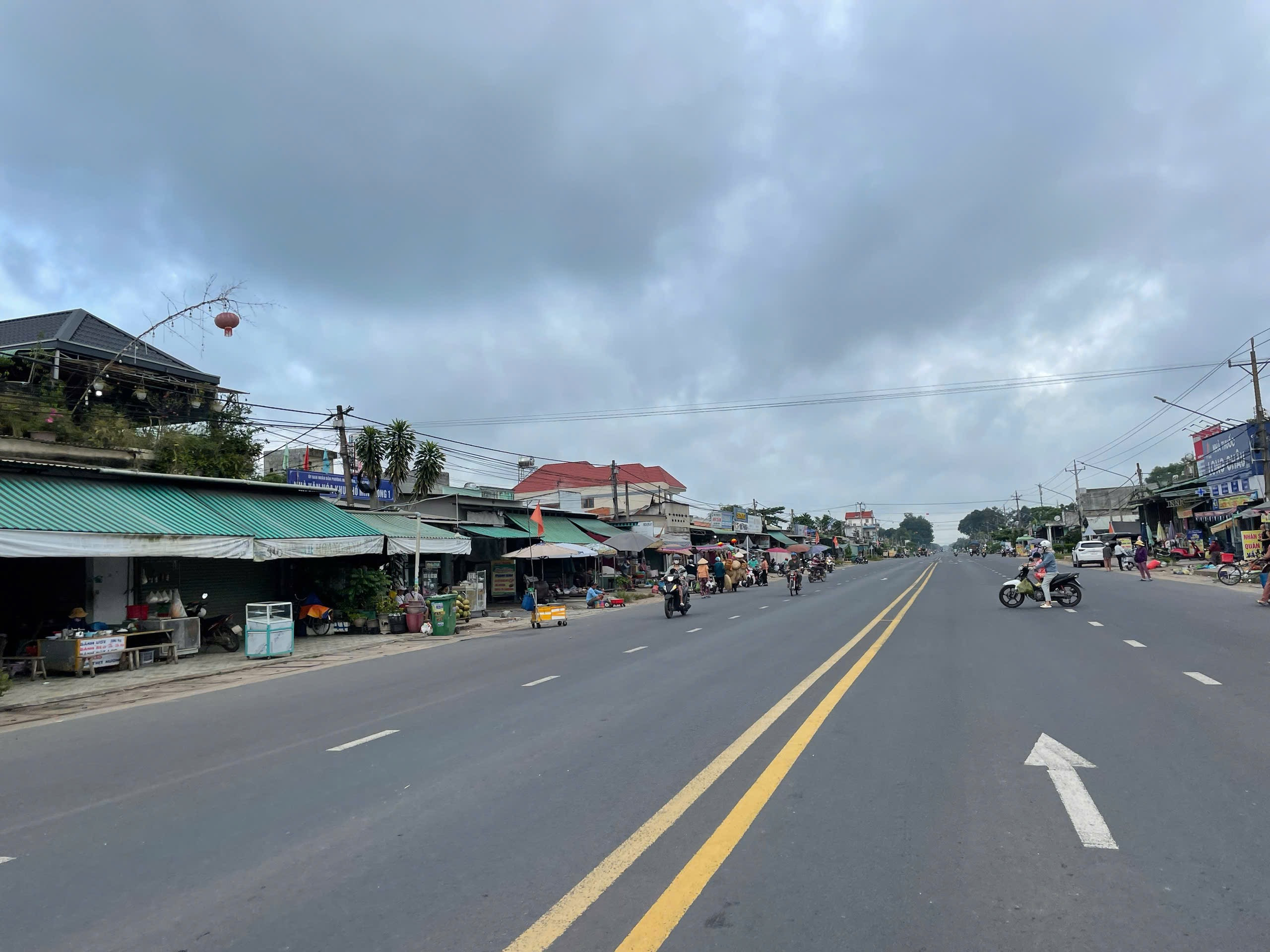 CHÍNH CHỦ BÁN GẤP 2 LÔ ĐẤT NHÀ NGAY CHỢ MINH LONG - CHƠN THÀNH