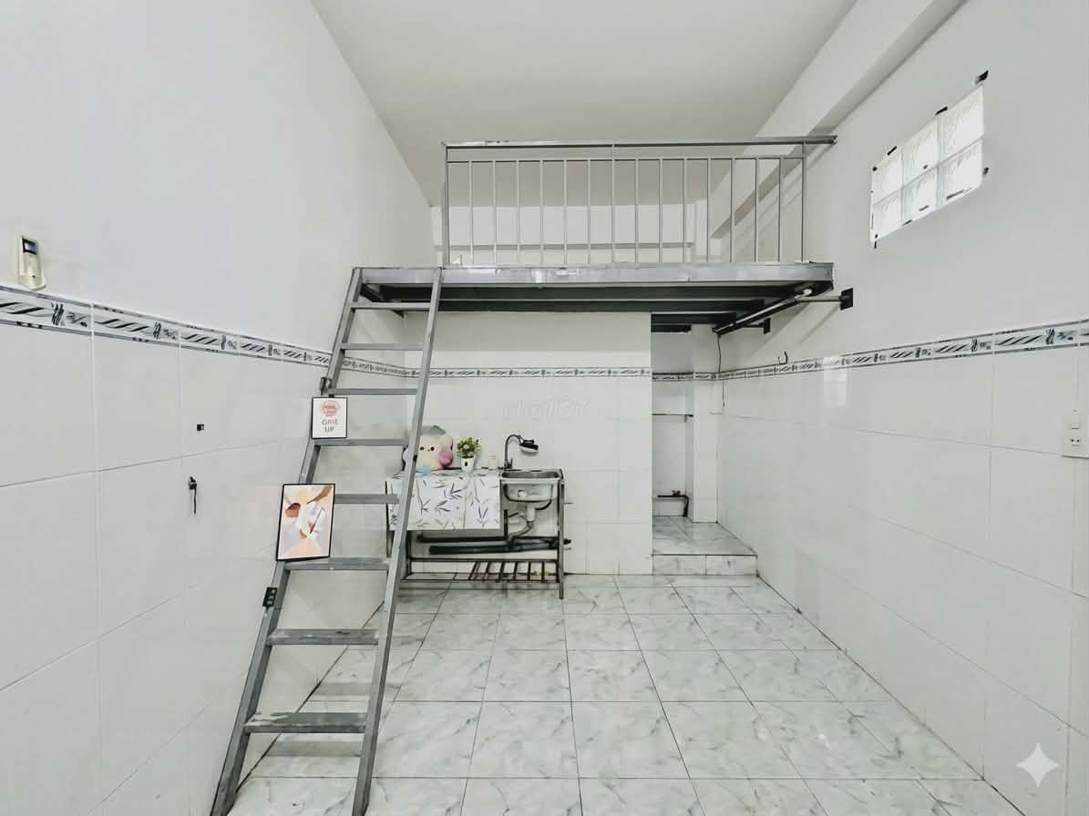 CHỈ 1 TỶ 5 CÓ NGAY DÃY TRỌ GẦN KCN BECAMEX, CÓ NGUỒN THU SẴN, FULL THỔ CƯ, SỔ HỒNG RIÊNG