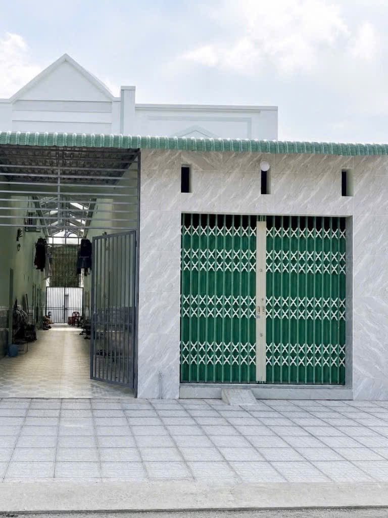 CHÍNH CHỦ BÁN GẤP DÃY TRỌ CHƠN THÀNH, BÌNH PHƯỚC, 150M2, GẦN KCN BECAMEX, CHỢ, TRƯỜNG, UBND