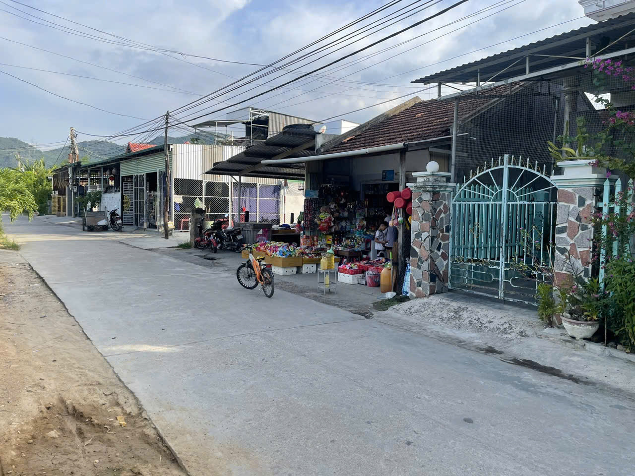 0763615365 Bán đất 284.6m² giá 1.6 tỷ Xã Nam Ninh Hòa  VT