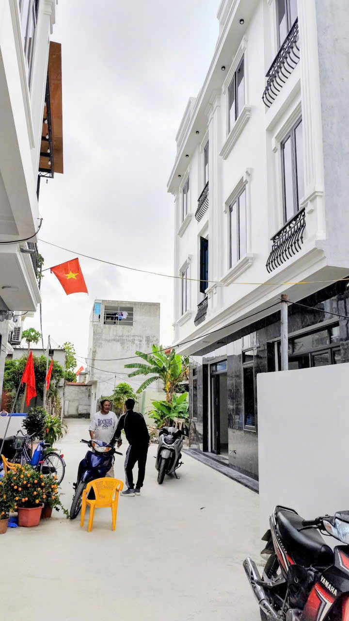 💥2 Căn nhà đẹp - Rẻ nhất phố Quỳnh hoàng, An Dương xây mới riêng tường, riêng móng, diện tích 54,5m2 x 3 tầng , ngõ trước nhà 3m 🚘 VF3 đỗ cửa ( xe có chỗ quay đầu).