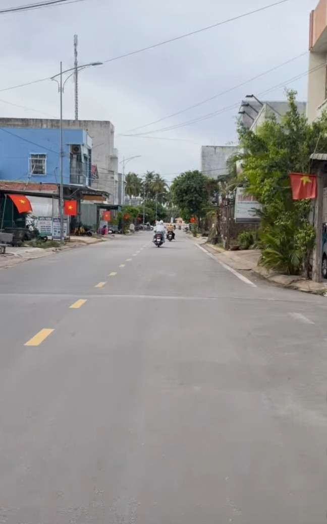 BÁN 2 LÔ MẶT TIỀN LIỀN KỀ, ĐƯỜNG TRƯỜNG SA NỐI DÀI, NGHĨA PHÚ, QUẢNG NGÃI