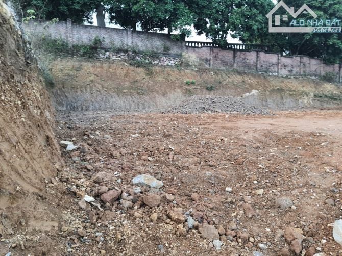 - Đất nền siêu rộng 1917m - có 200m Đất ở - tại xã Hòa Sơn, Lương Sơn,