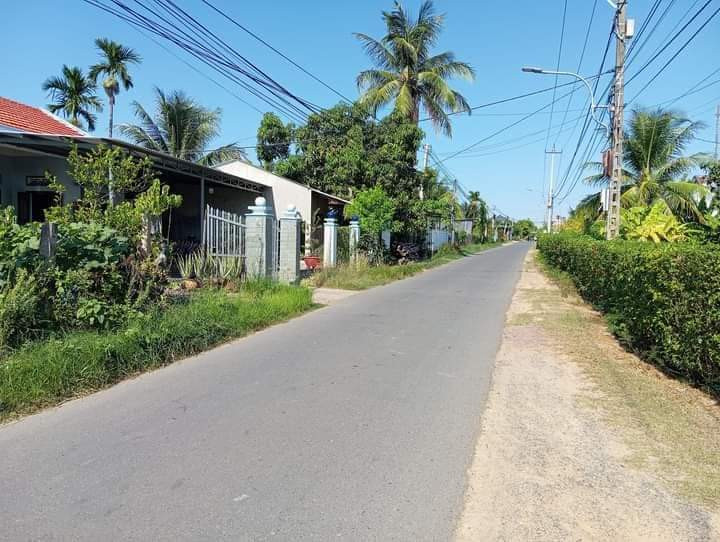 0938.113.403 Lô đất thổ cư mặt tiền đường nhựa trục chính Sơn Lộc, Ninh An, khu kinh tế Nam Vân Phong