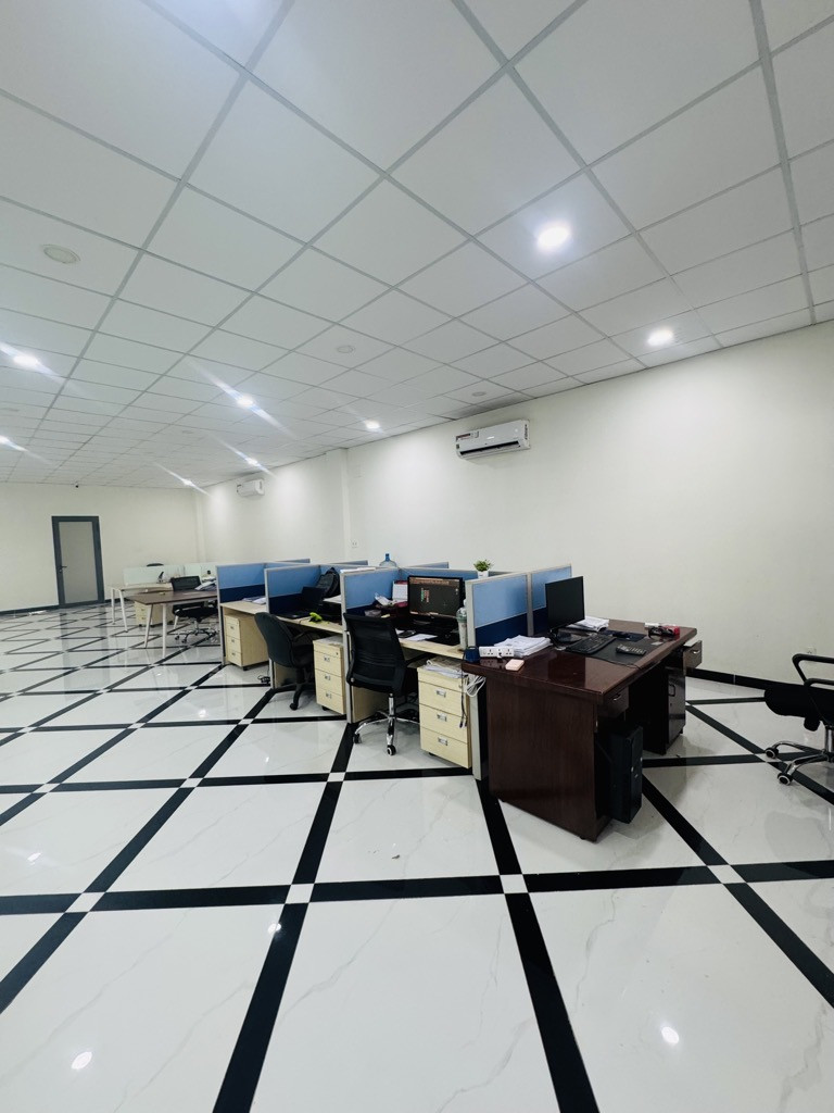 NHÀ XƯỞNG MẶT TIỀN ĐƯỜNG AN HẠ GẦN 1300M2,ĐẦY ĐỦ CHỨC NĂNG,2 TẦNG MỚI XÂY SỬ DỤNG NGAY GIÁ 27 TỶ