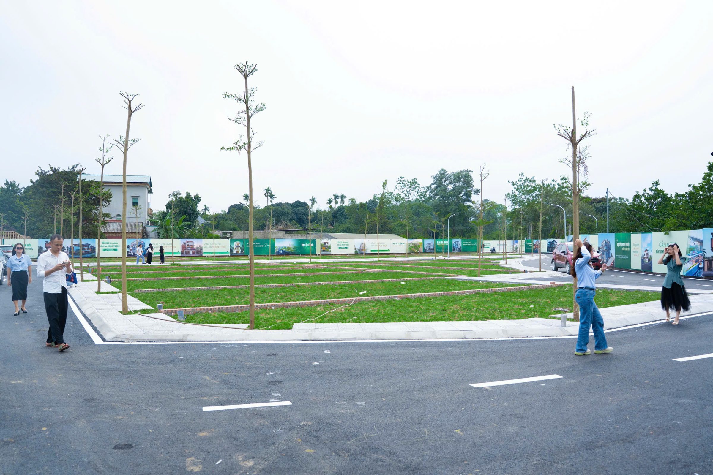 Sốc 500tr sớ hữu lô đất 100m2 full thổ cư, đất gần nhiều trường đại học, chợ long phú, trường học các cấp, ủy ban xã, trạm y tế xã