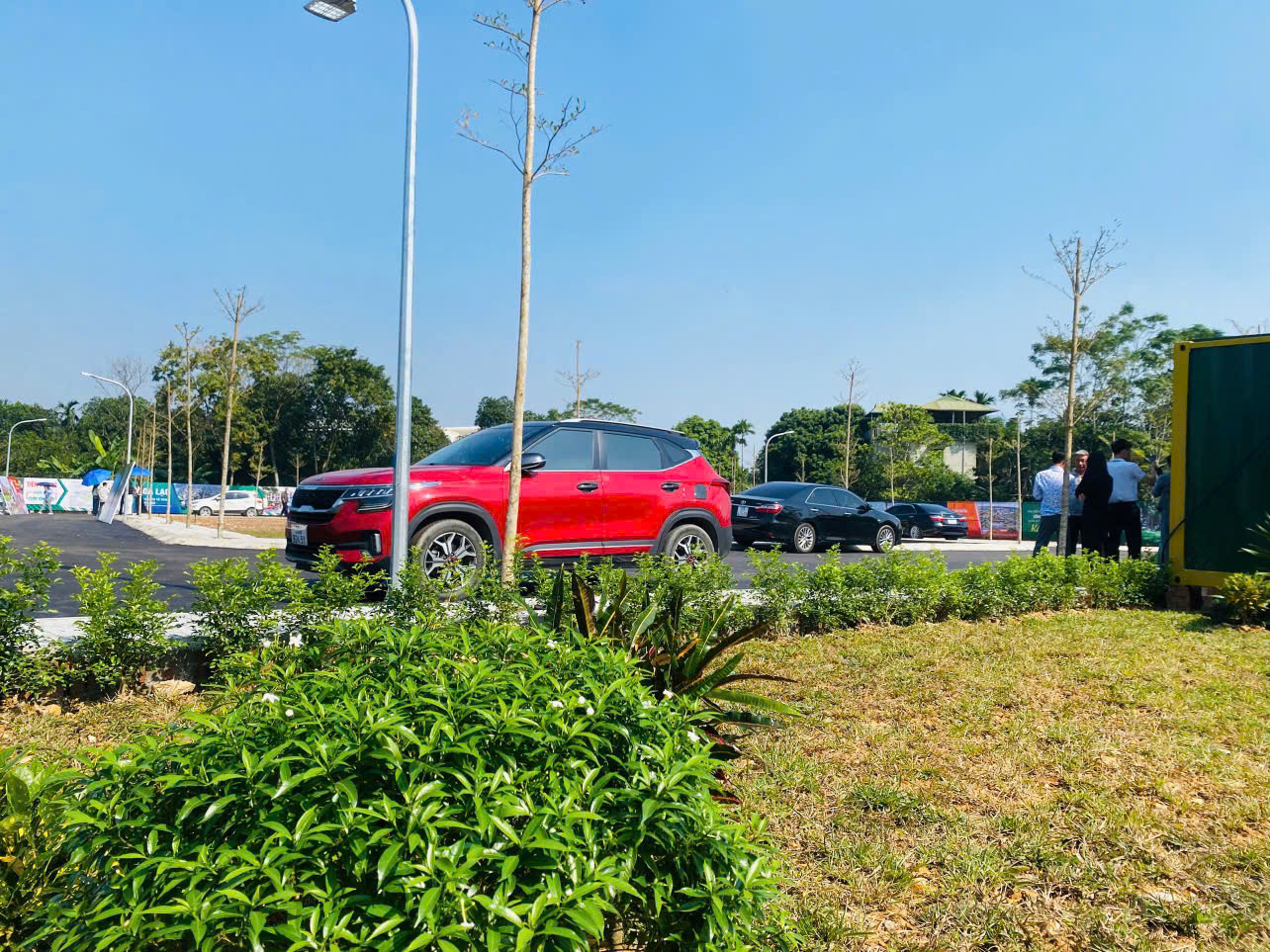 bán nhanh lô đất mặt tiền đường quy hoạch 30m tại hòa lạc