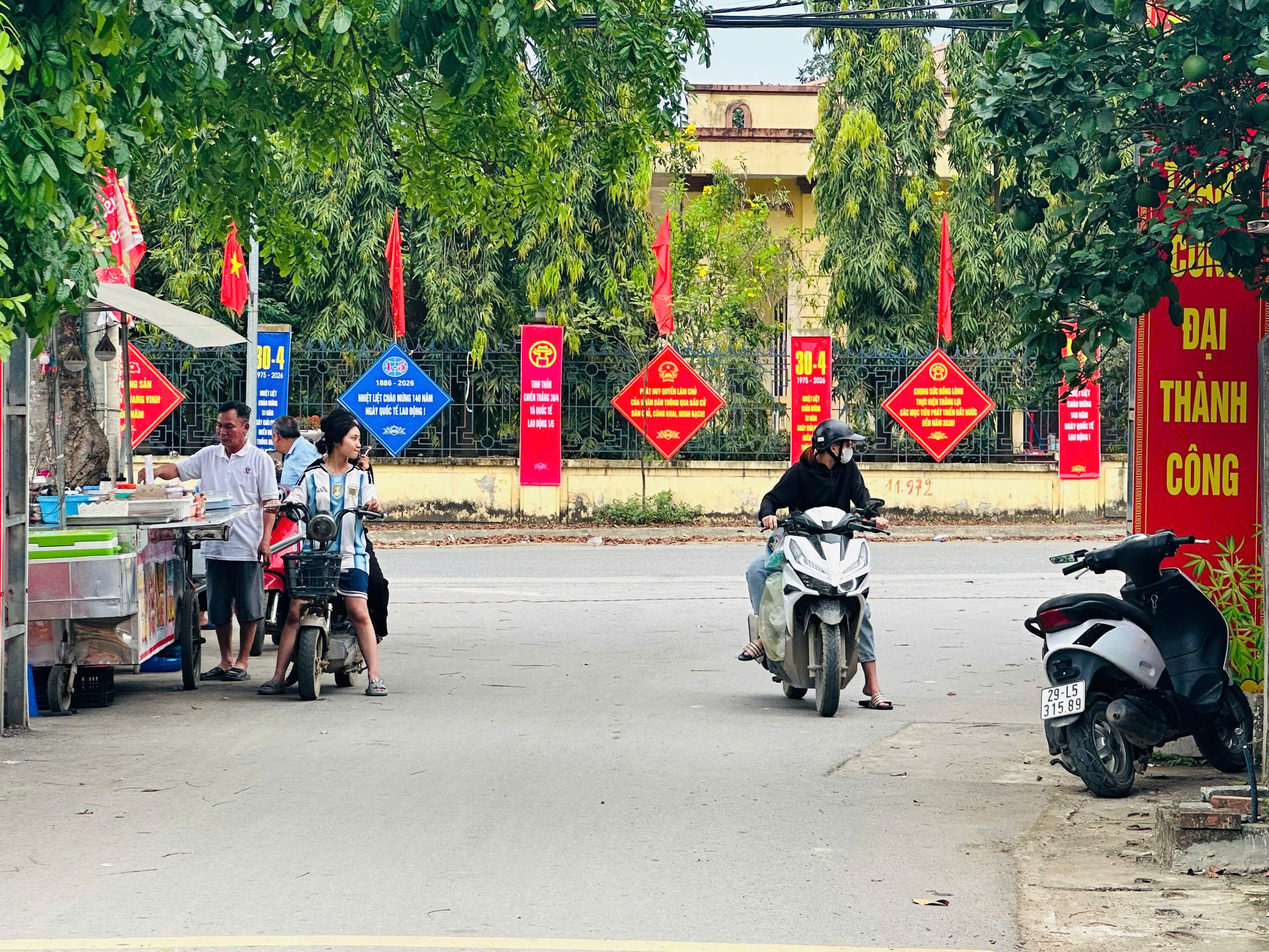 NHỈNH 3TỶ CÓ LUÔN 75M2 TRUNG TÂM XÃ PHÚ CÁT