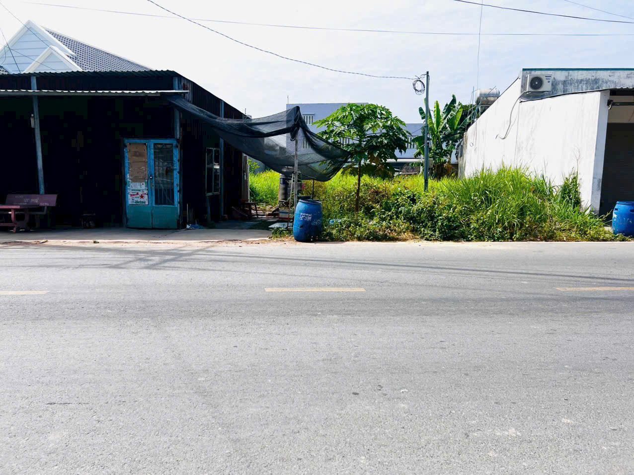 (L381) Đất mặt tiền Nguyễn Kim Cương, xã Tân Thạnh Đông, dt 172m2 = 7m x 26m, giá 4 tỷ