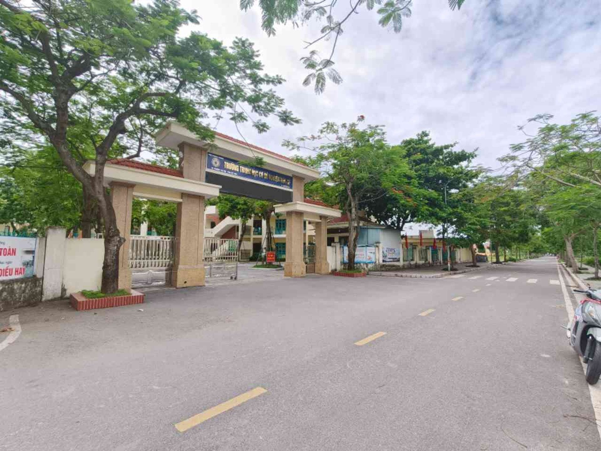 ĐẤT PHÙ KHÊ, SÁT TRƯỜNG HỌC, NHÀ VĂN HOÁ, GẦN CÔNG VIÊN, GẦN CHỢ,TIỆN ÍCH BAO LA❤️❤️❤️