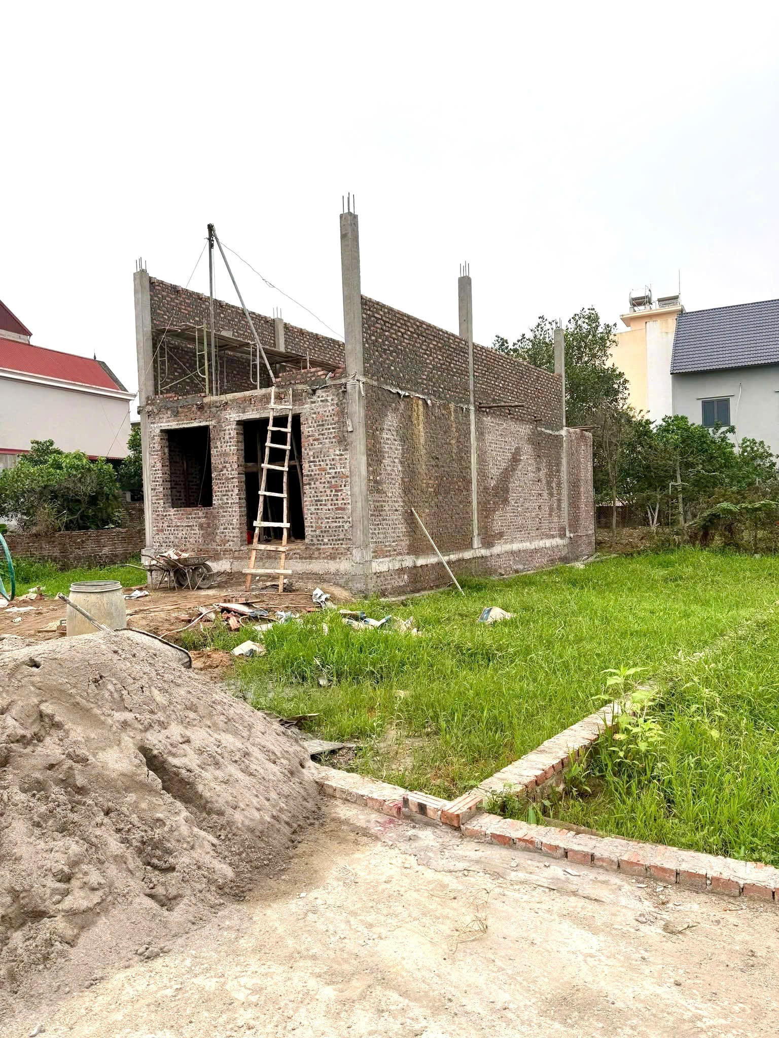 Phù Lỗ 1 tỷ 650 triệu diện tích 80m thổ cư