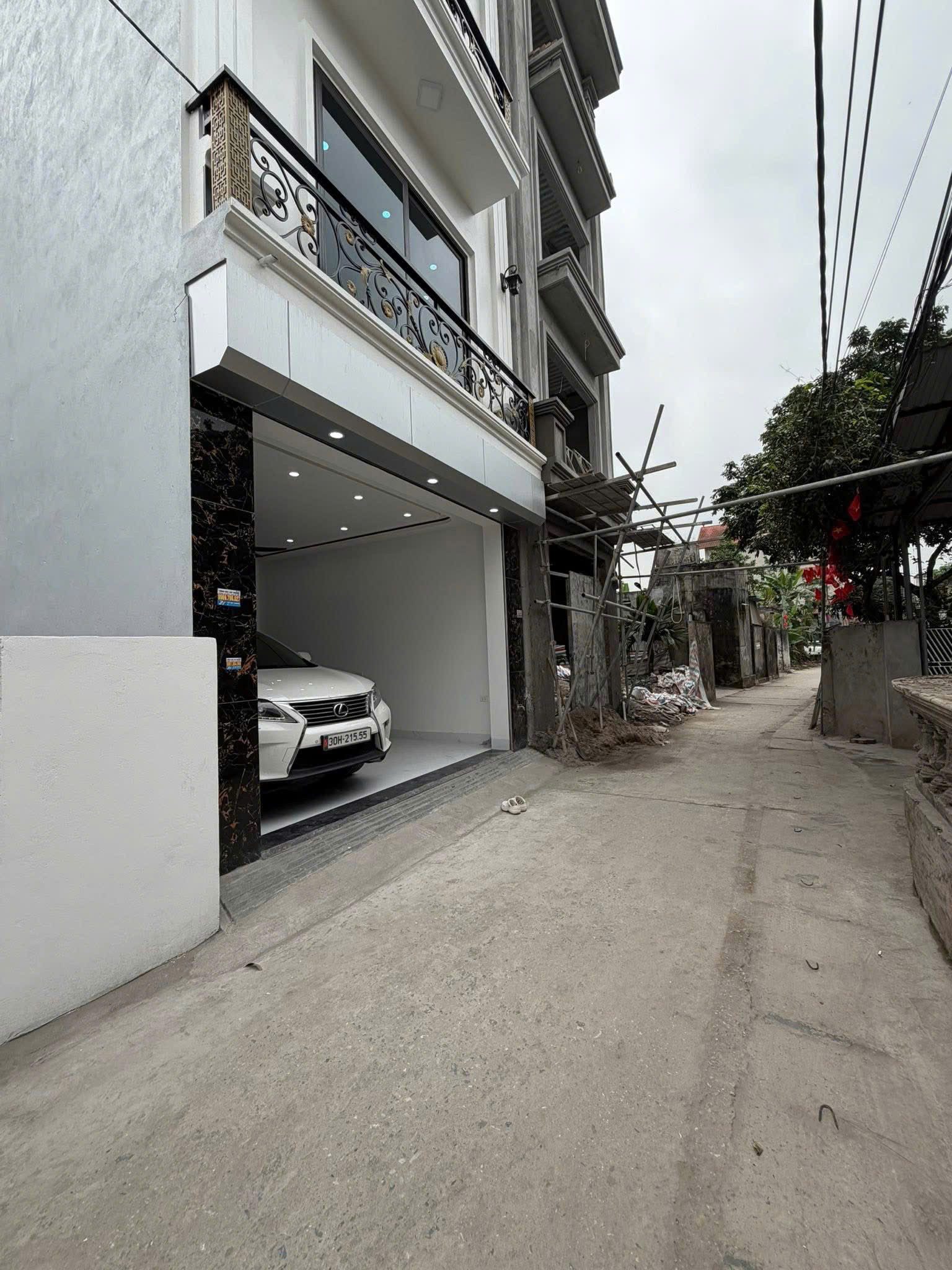 BÁN NHÀ 45m2 x 4 TẦNG  PHƯỢNG ĐỒNG – PHỤNG CHÂU | Ô TÔ ĐỖ TRONG NHÀ