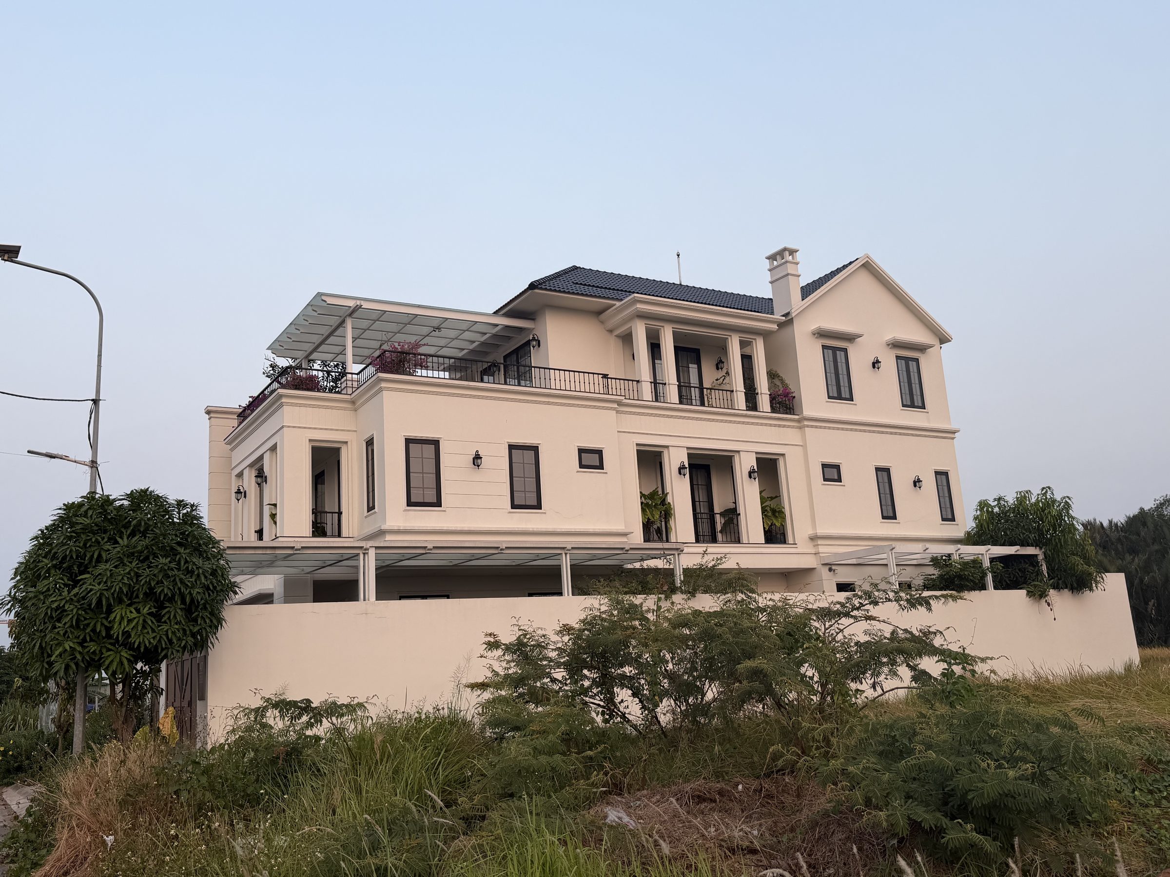 Bán lô đất Kdc thá Sơn view công viên