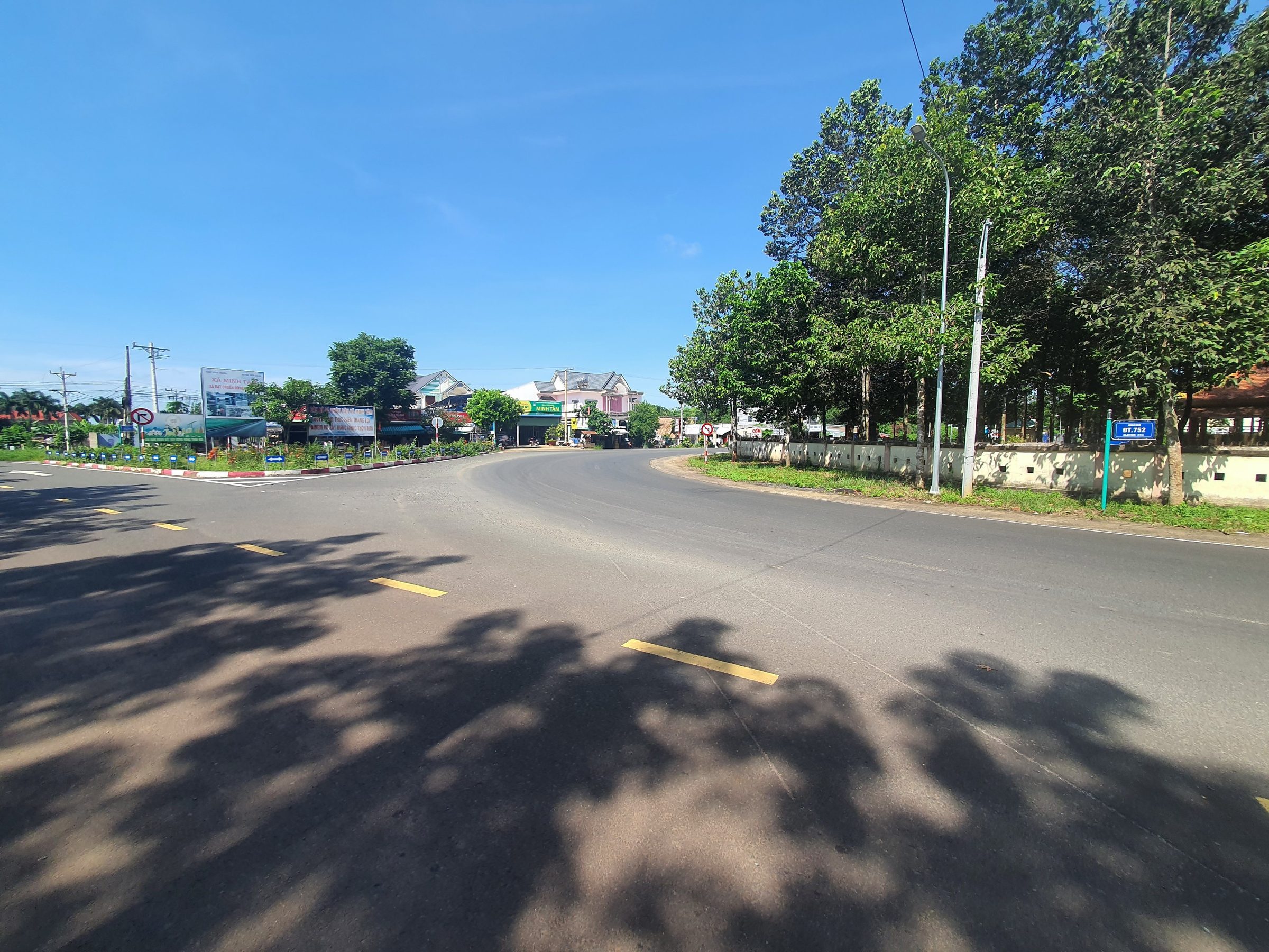Bán đất 200m² có sẵn 100m² thổ cư ngang 6m giá 660 triệu tại Xã Phước Thành