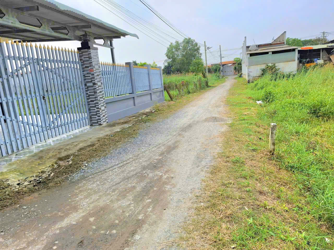 🍀 NHÀ + 3 PHÒNG TRỌ SUỐI CAO 144M2, 950TR, SHR – GẦN KCN PHƯỚC ĐÔNG