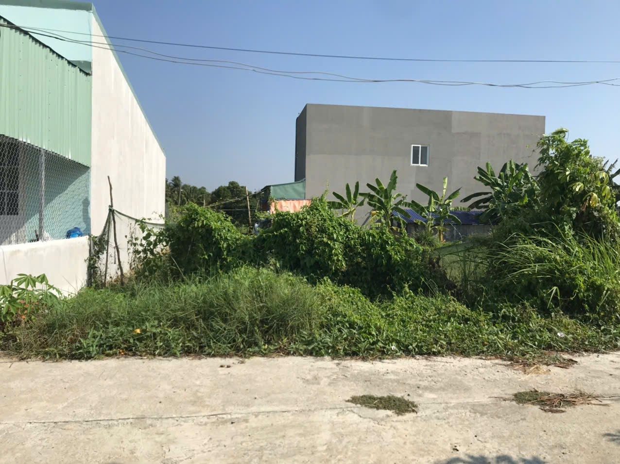 Bán lô đất thổ 201m2, lô góc 2 mặt tiền