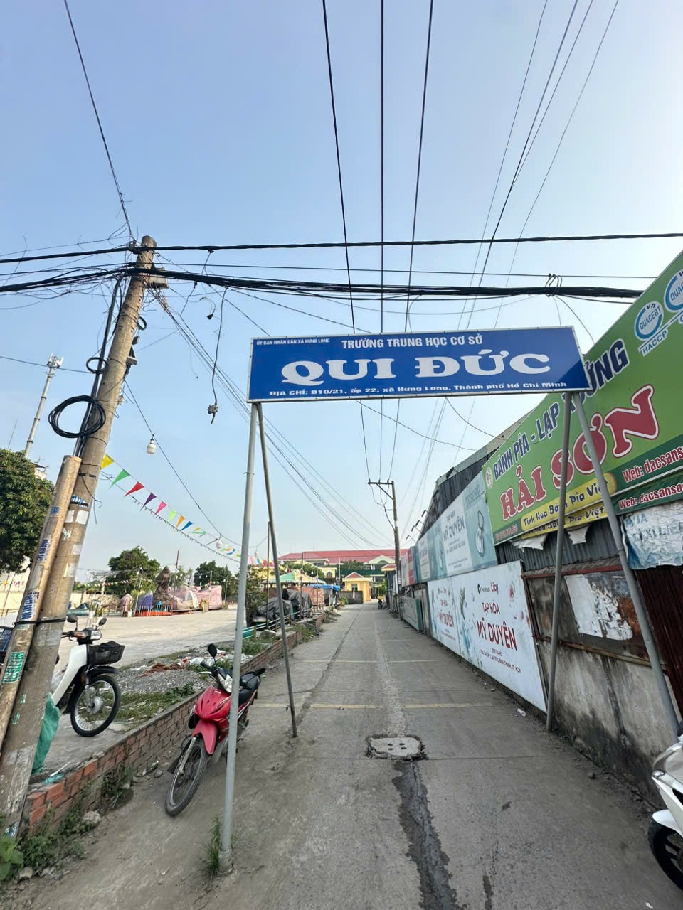 Đất thỗ cư ngay cổng trường ở Đoàn Nguyễn Tuân