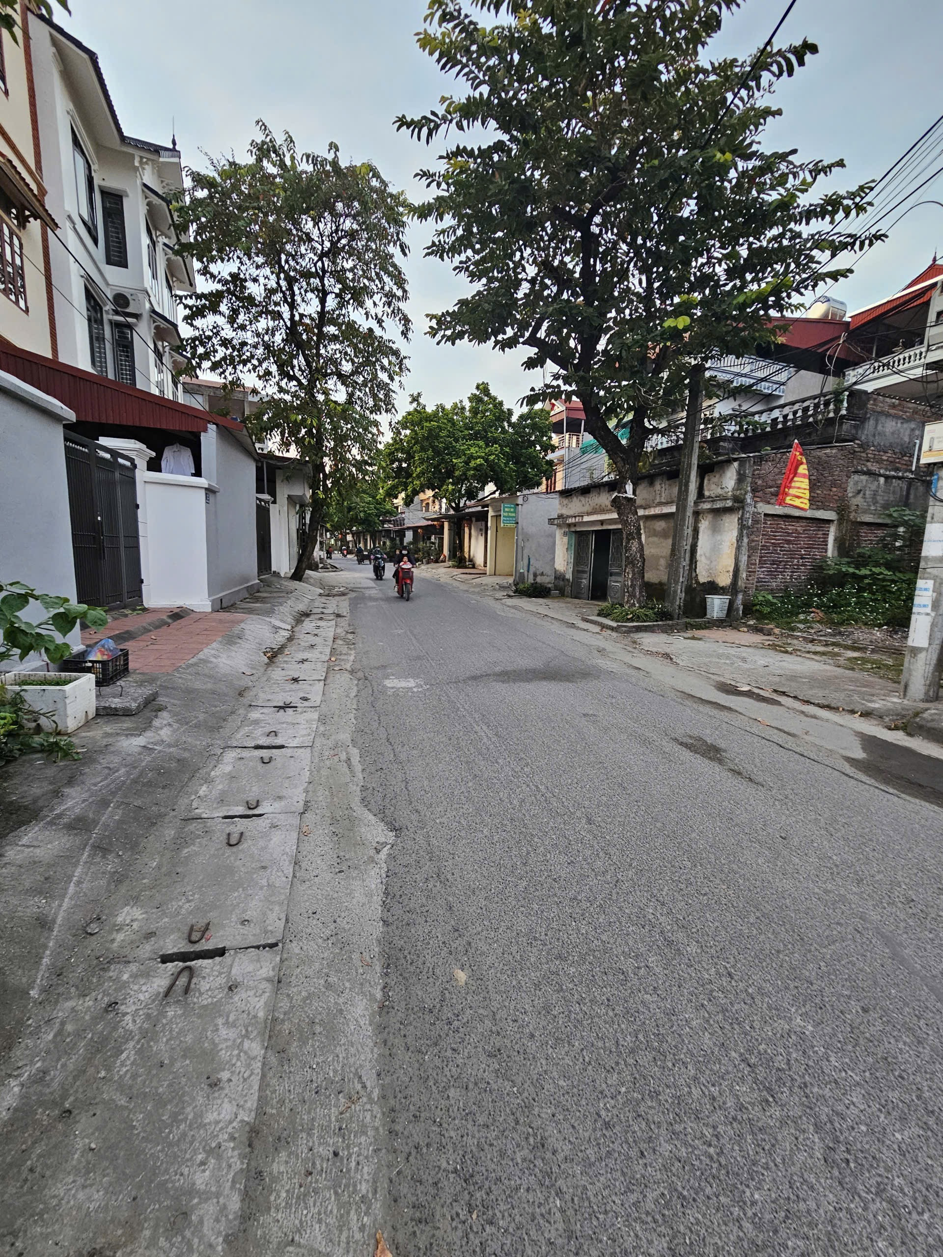 Bán nhà 100m² ngang 4.7m giá 5.8 tỷ tại Xã Sóc Sơn