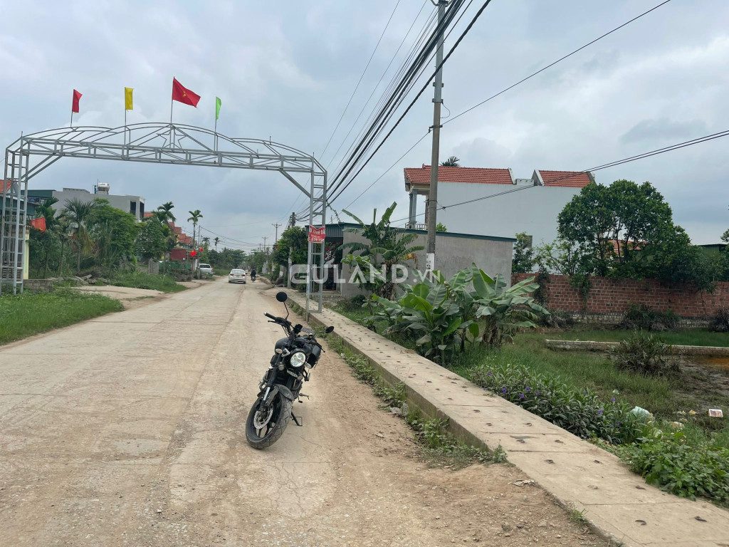 Trục chính thôn 9 Sông Khoai 240m giá chỉ 17tr/m2