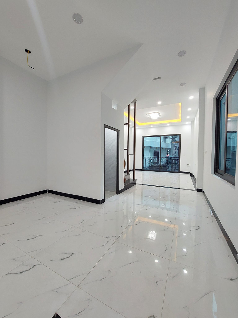 Khai Xuân bán nhanh căn nhà Song Phương, Gần Vinsmart City, đi Mỹ Đình 10 phút 4.x tỷ