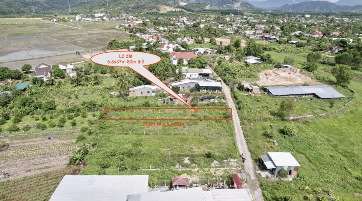 Lô đất mặt tiền đường nhựa, quy hoạch rộng 20m
