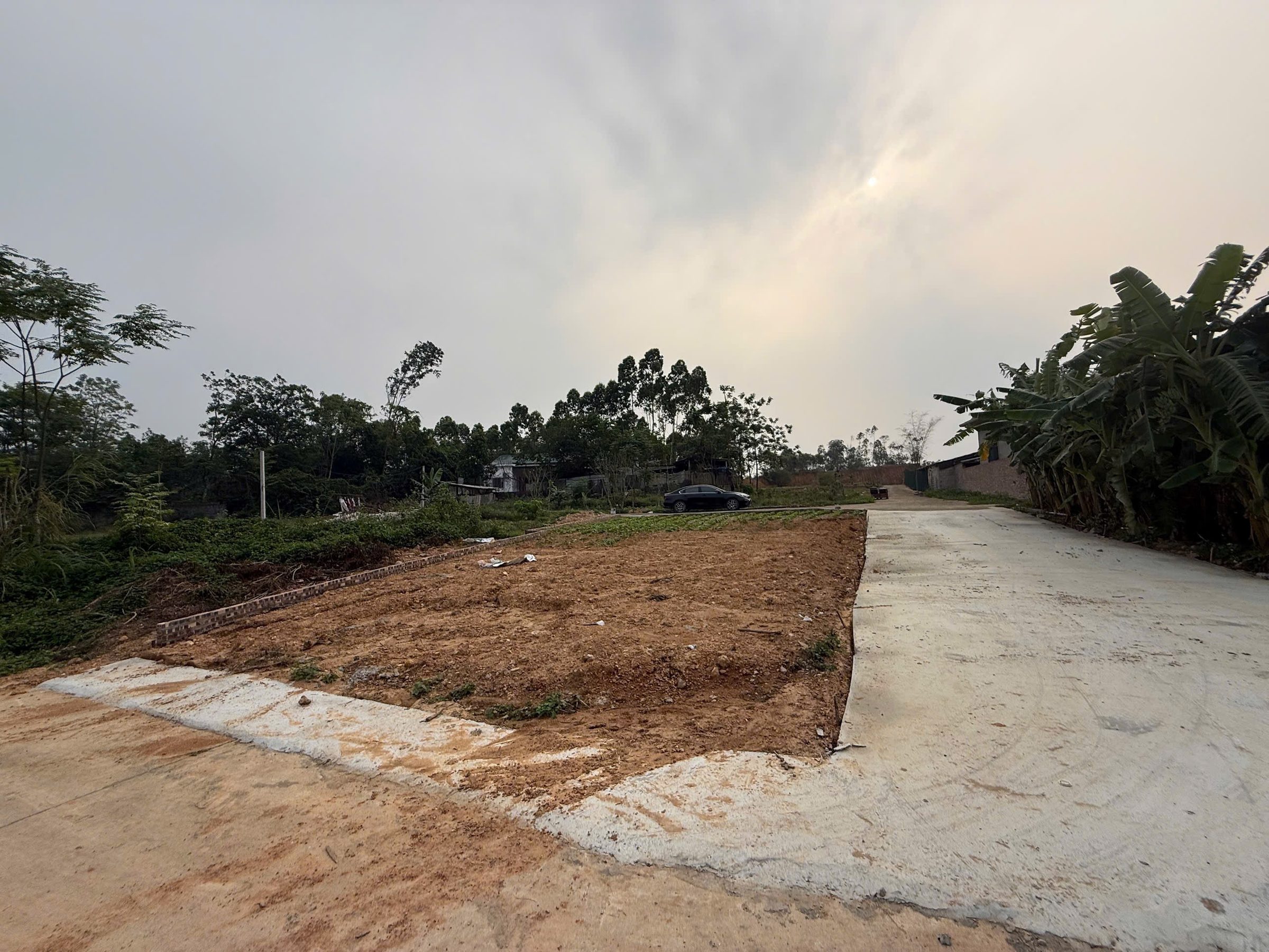 Bđs ven khu công nghiệp