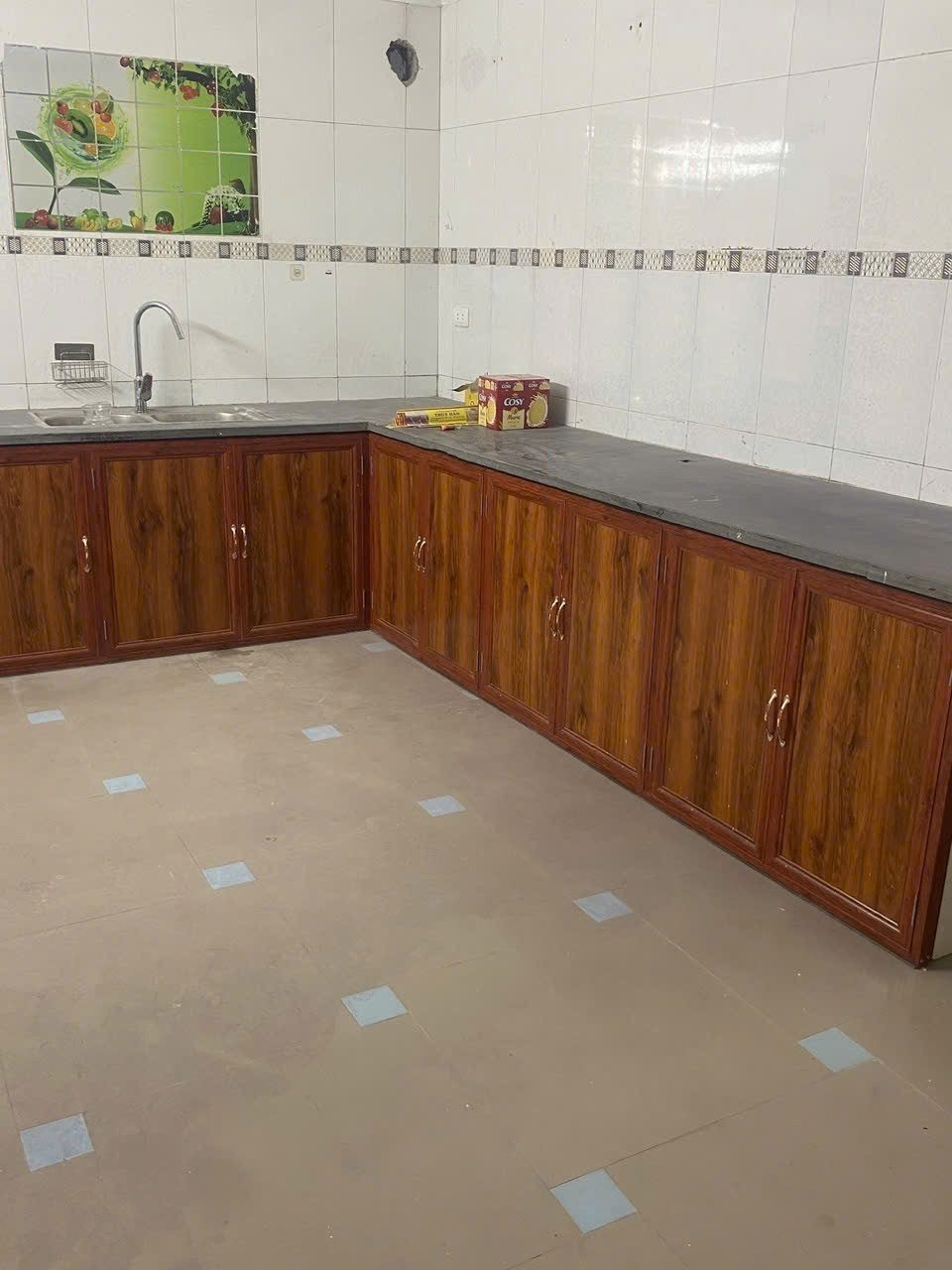 BÁN GẤP NHÀ 3 TẦNG MẶT CHỢ TAM SƠN, KINH DOANH BẤT CHẤP