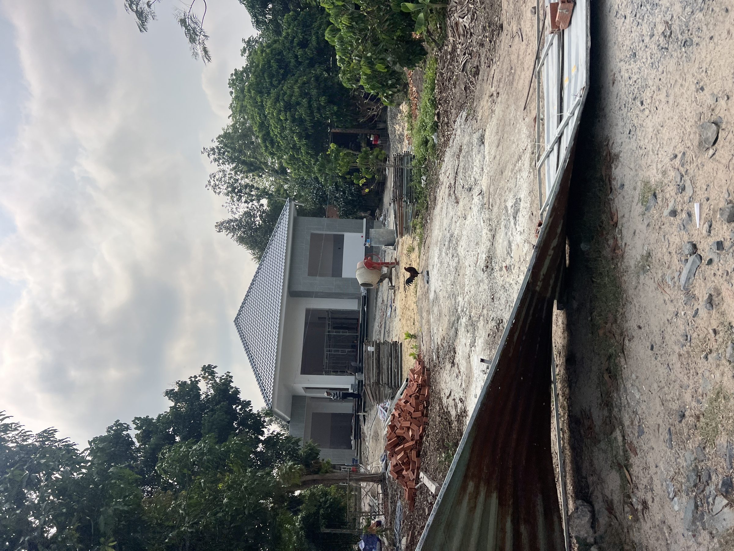 Bán đất 226.3m² có sẵn 100m² thổ cư ngang 5m giá 250 triệu tại Xã Tân Châu