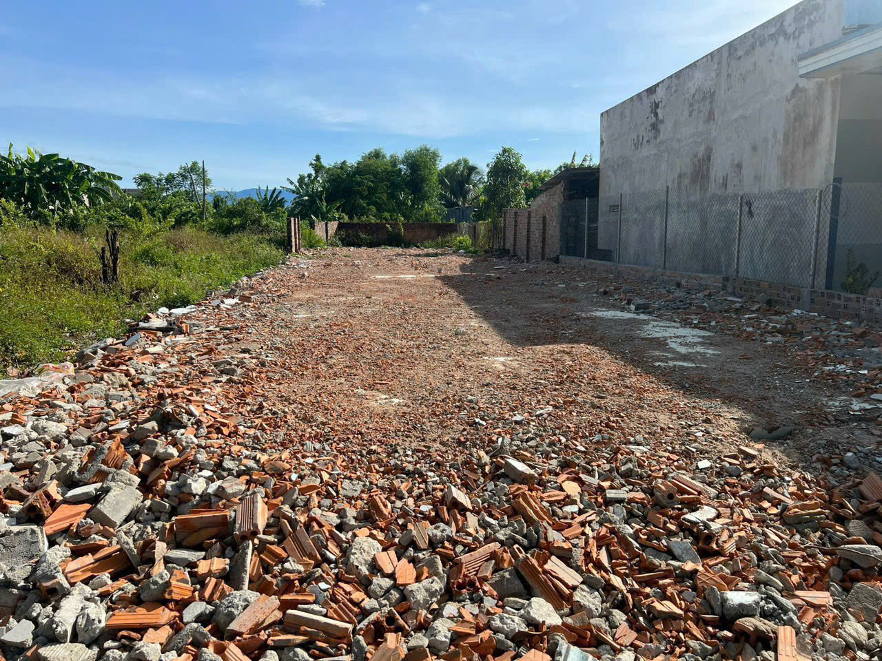 0938113403 Bán đất 311.4m² giá 1.45 tỷ Xã Tân Định GNH08