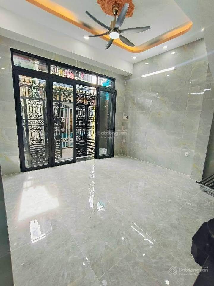 Bán Nhà riêng 80m2 có sẵn 80 m2 thổ cư giá 2.25 tỷ tại Xã Tân Hiệp Huyện Hóc Môn TP. Hồ Chí Minh