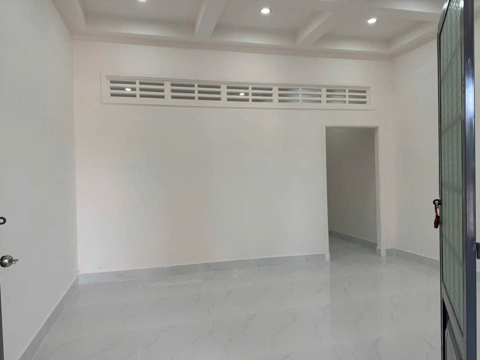 🔥 CHỈ VỚI 800 TRIỆU MUA ĐƯỢC NHÀ, SỔ HỒNG RIÊNG TẠI HÓC MÔN! 🔥