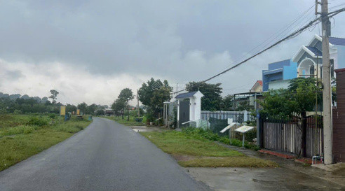 Chính chủ bán lô đất Tân hiệp Phú giáo Hồ Chí Minh 1109m2 thổ cư 200m giá 890tr sổ sẵn