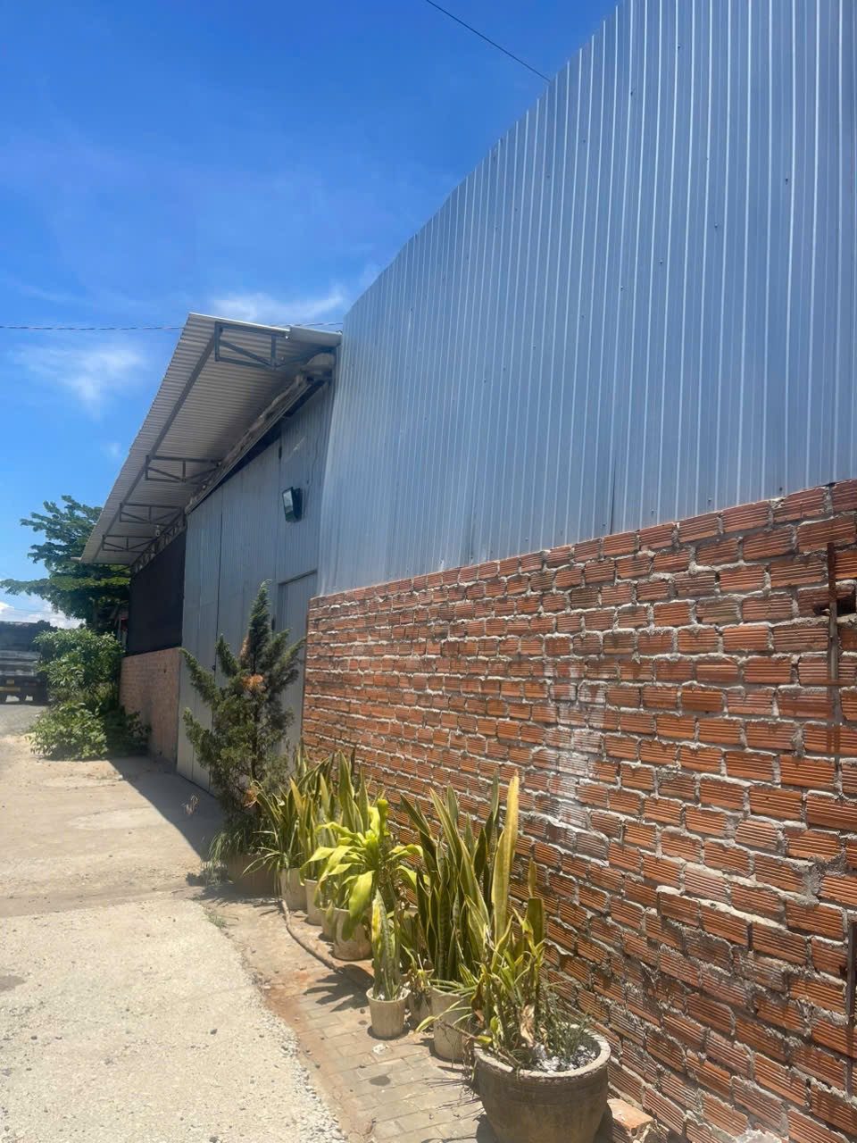 Bán đất 511m² có sẵn 200m² thổ cư ngang 20m giá 4.8 tỷ tại Xã Tân Hội