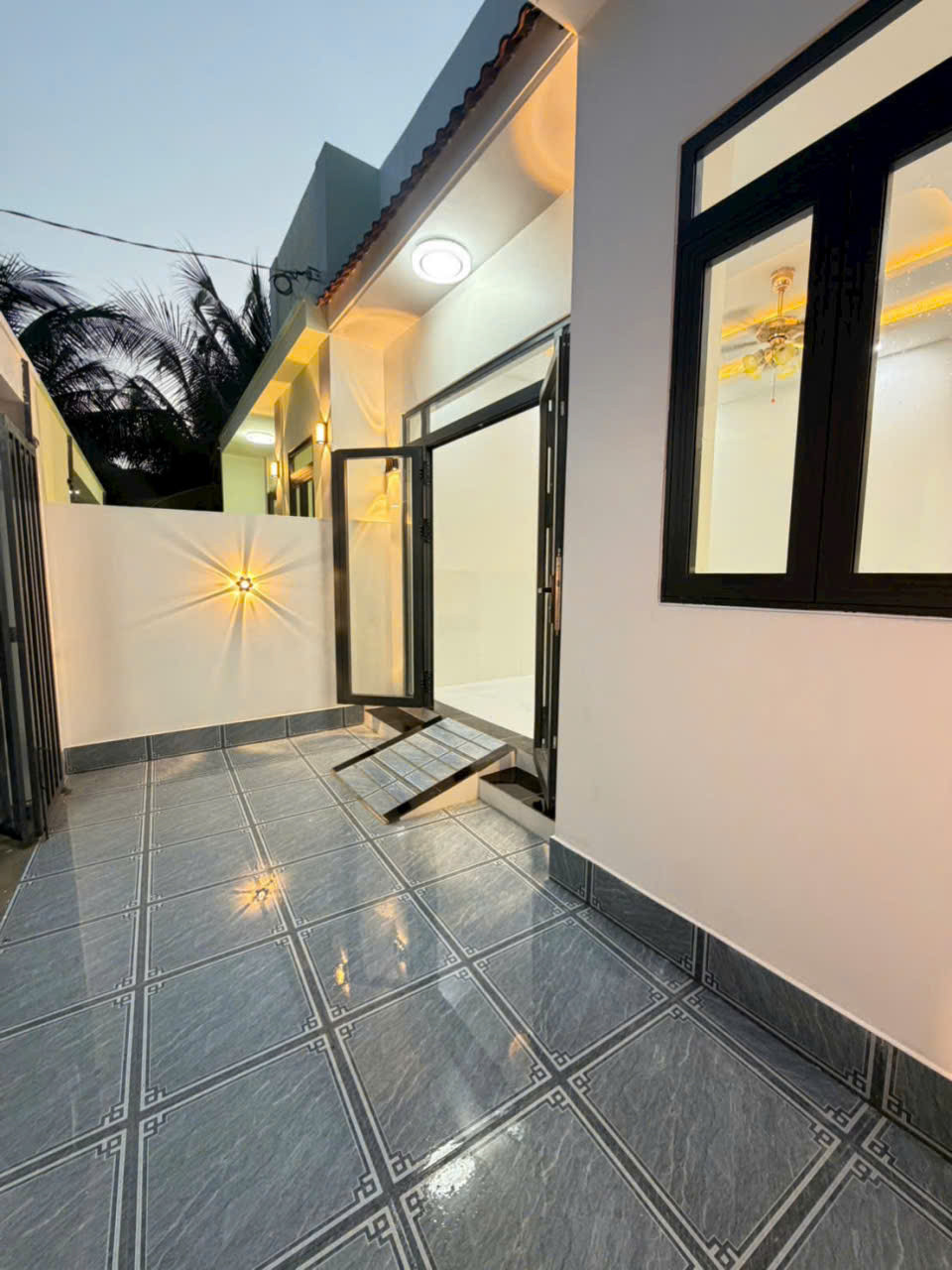 Nhà dưới 1 tỷ gần KCN Tân Hương - Còn đúng 1 căn! Hỗ trợ góp 500 triệu