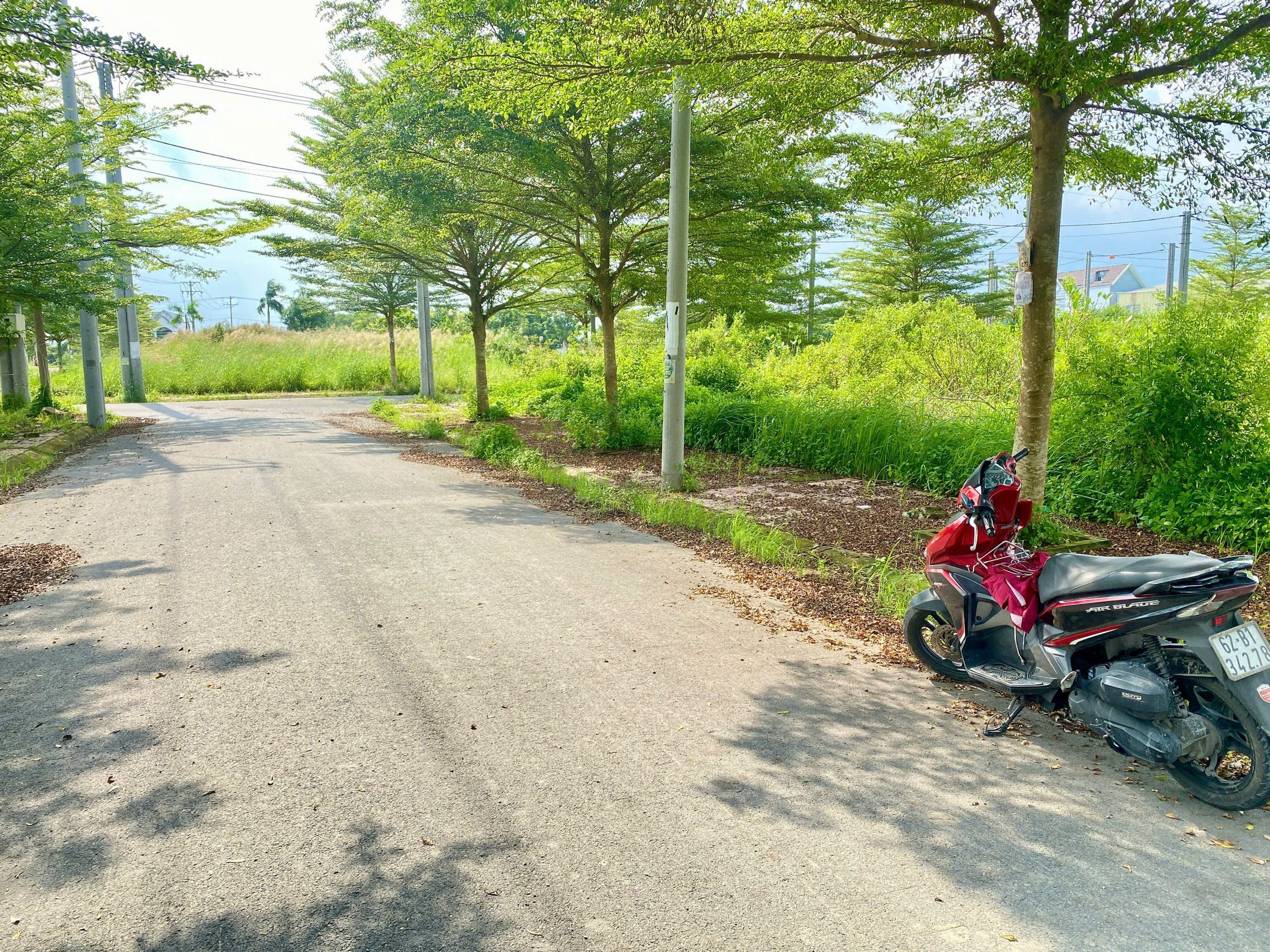 Nền 64m² ngay công viên KDC Tân Lân - MT đường tránh QL50, Giá 790 triệu - xã Tân Lân, Tây Ninh